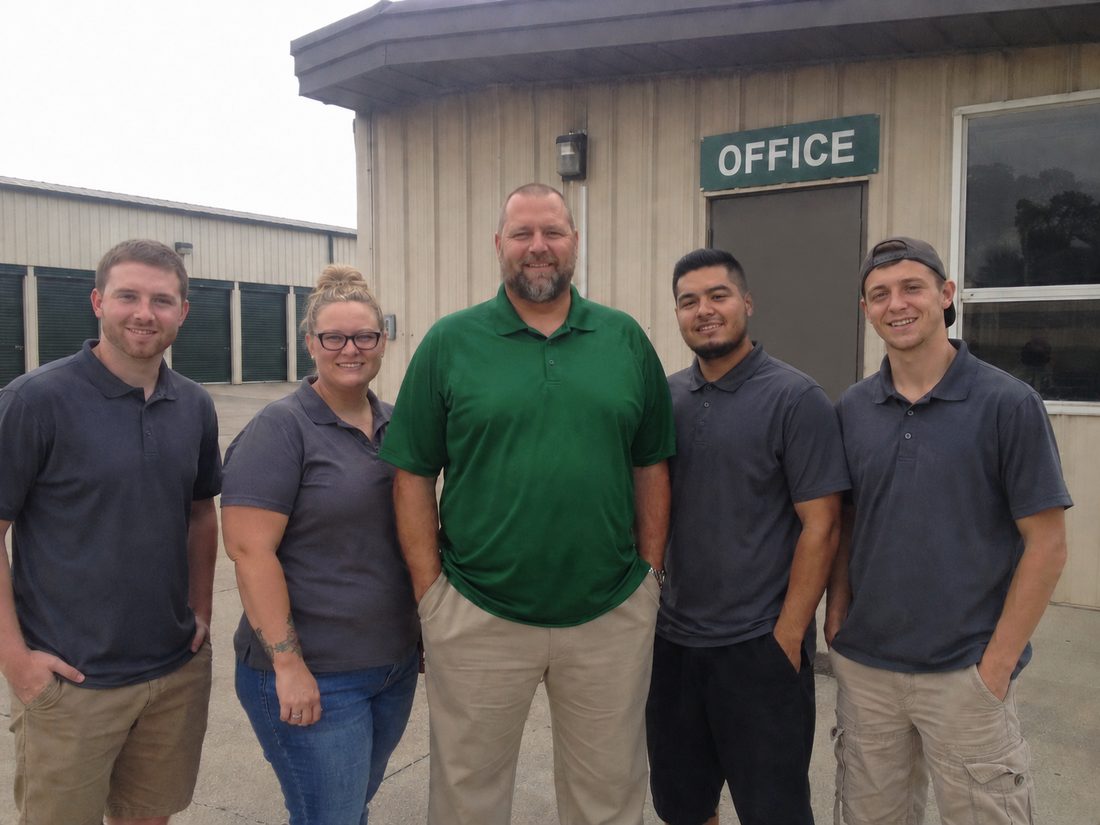 Pest control professionals in Arden-Arcade, CA